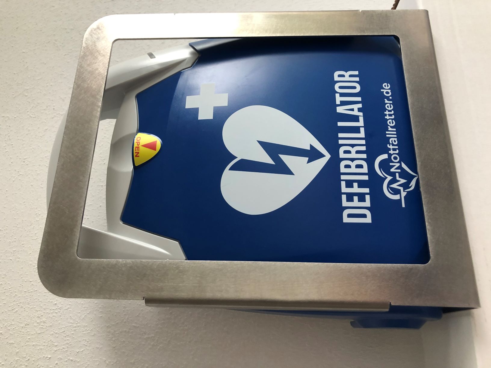 Design-Metallwandhalter® für Defibrillator Notfallretter AED 